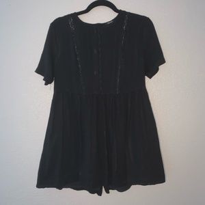 Forever 21 Black Flare short sleeve top- M